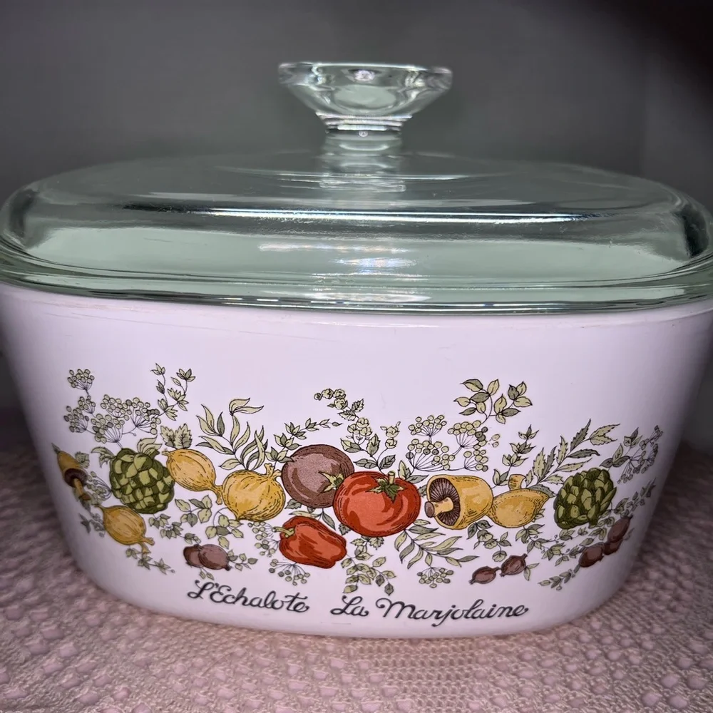 Corning Ware Spice of Life L’Echalote La Marjolaine A-3-B 3 Qt Casserole w/Lid